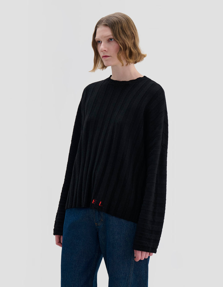 KEYBOARD SWEATER