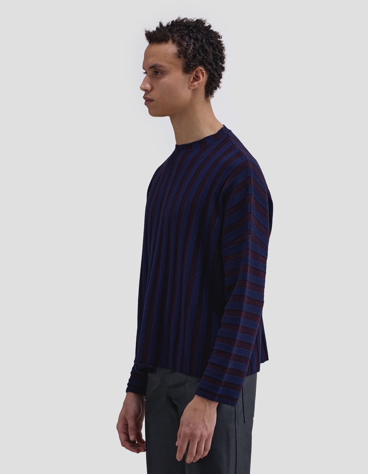 KEYBOARD SWEATER