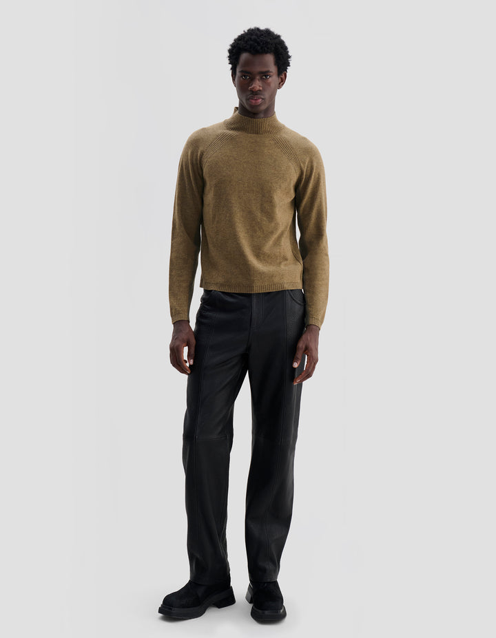 RACER TURTLENECK