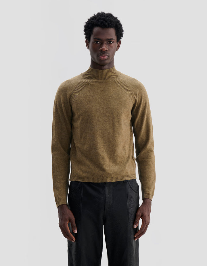 RACER TURTLENECK