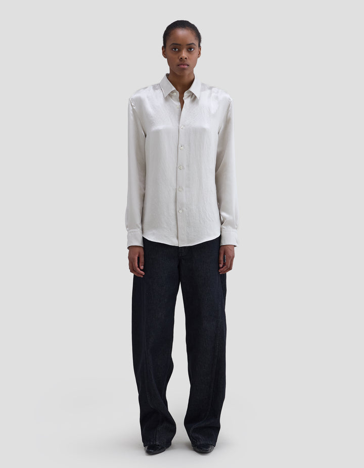 MOLTEN BUTTONDOWN
