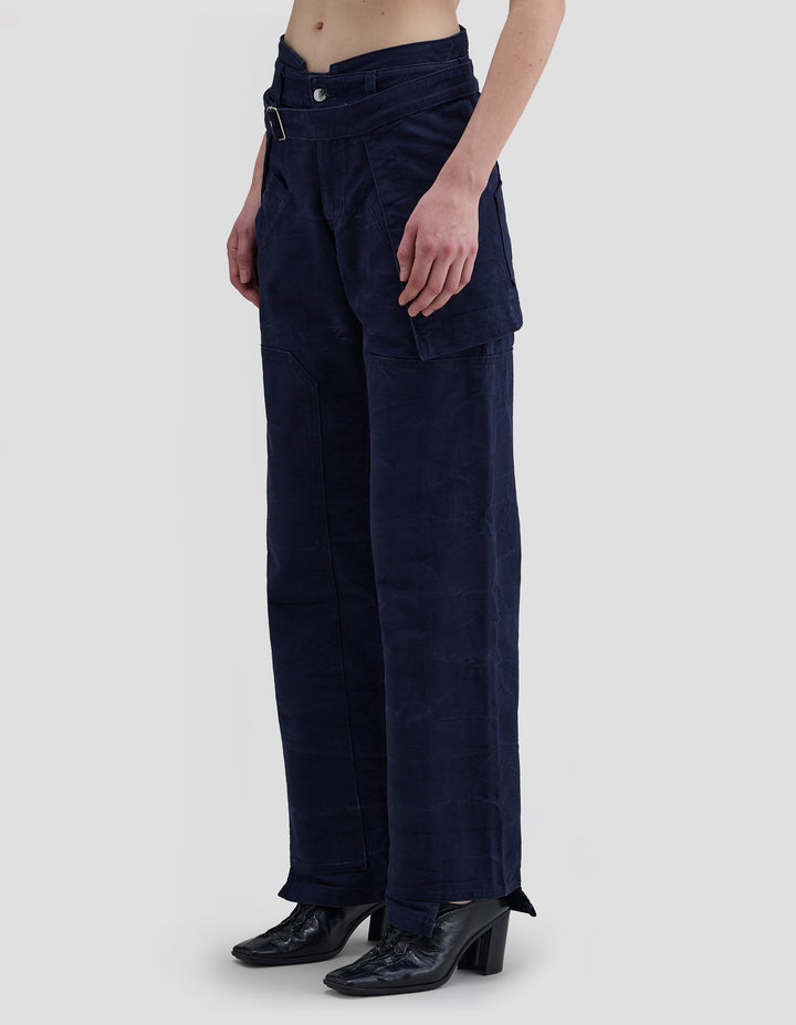 TRACE APRON