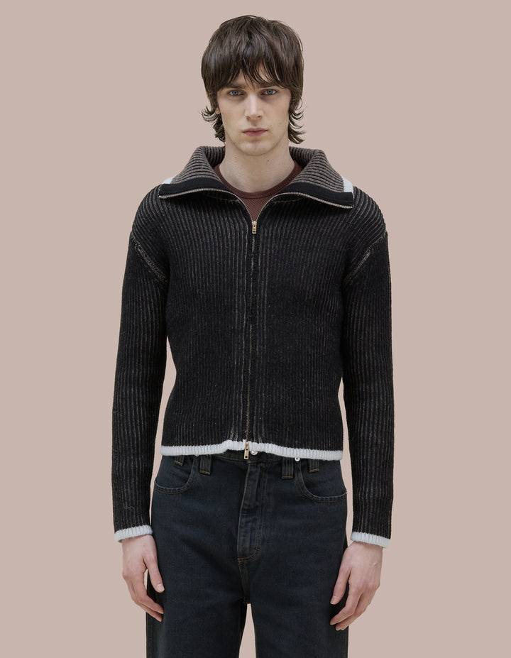 HUDDLE ZIP SWEATER