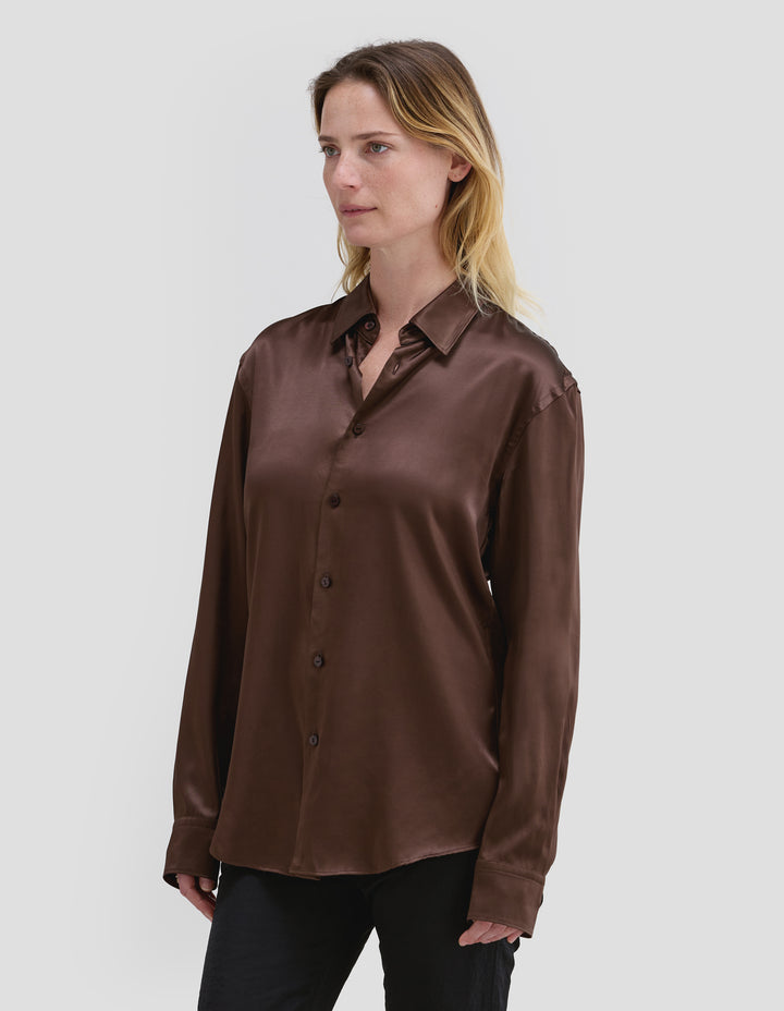 MOLTEN BUTTONDOWN