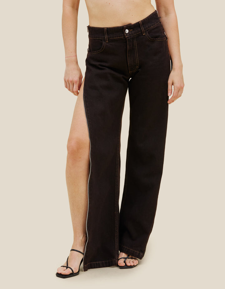 UNZIPPED JEAN