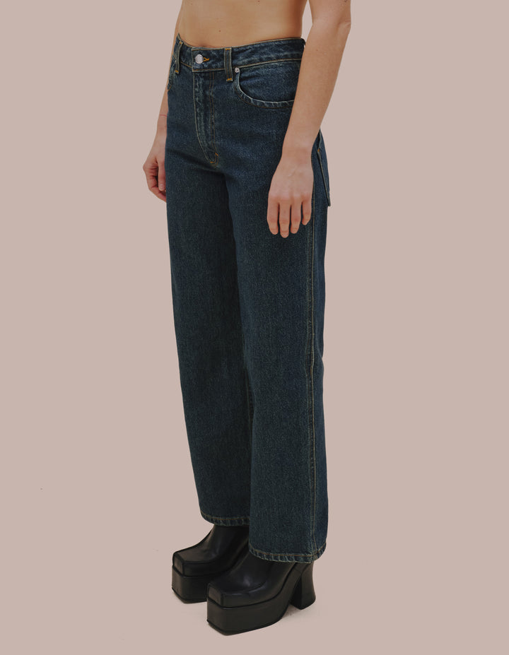 WIDE LEG JEAN