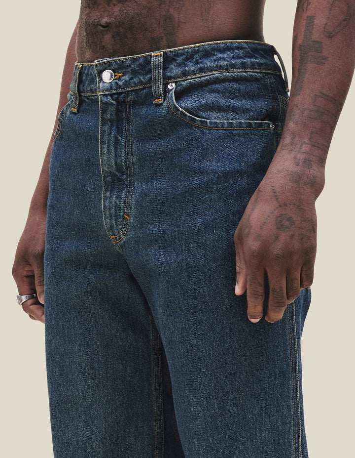 WIDE LEG JEAN
