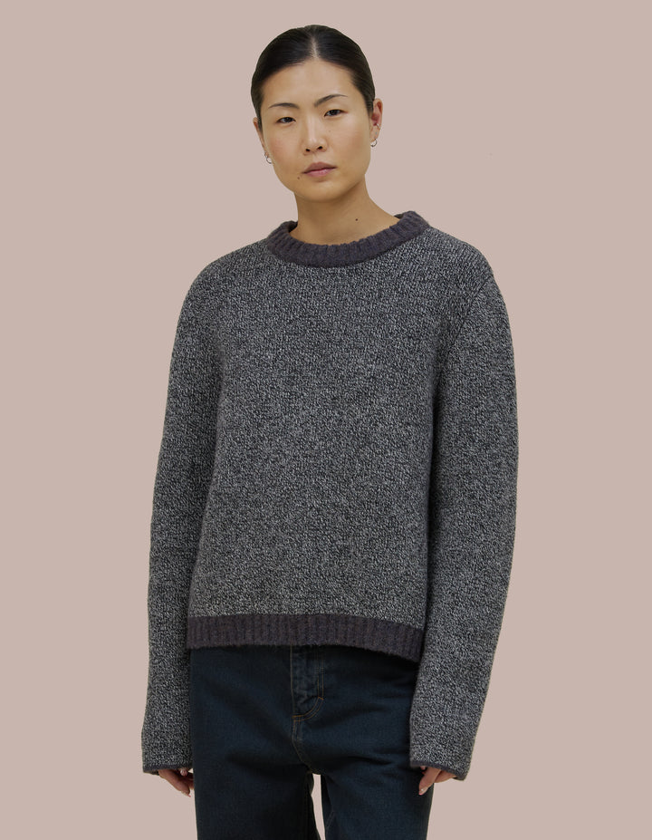YAK CREWNECK